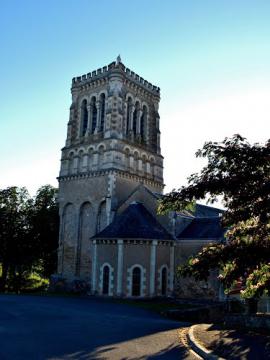 Church, L'Isle de Jourdain