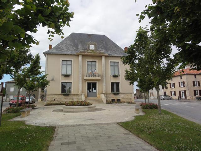 Saint-Sauvant (Vienne) mairie