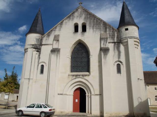 Lencloître. Église Notre-Dame (XIIe-XVe siècles)