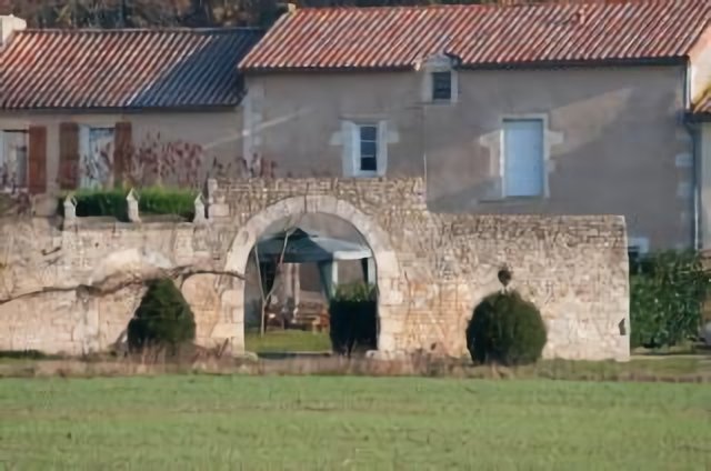 86 MONTAMISE Charassé