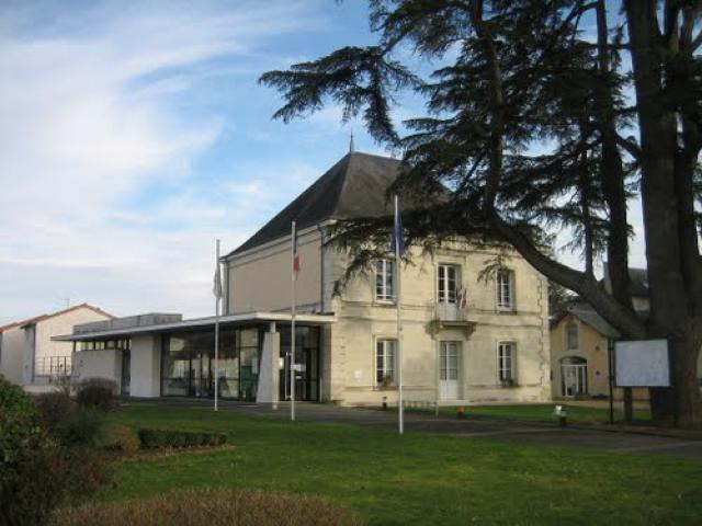 Mairie, Vouneuil-sur-Vienne
