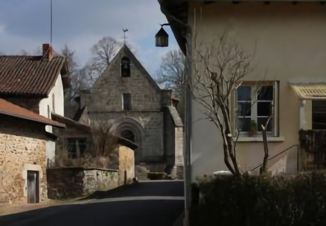 Saint-Bazile : une rue du Bourg