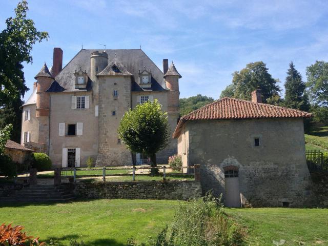 Cet édifice est répertorié dans la base Mérimée, base de données sur le patrimoine architectural français du ministère de la Culture, sous…