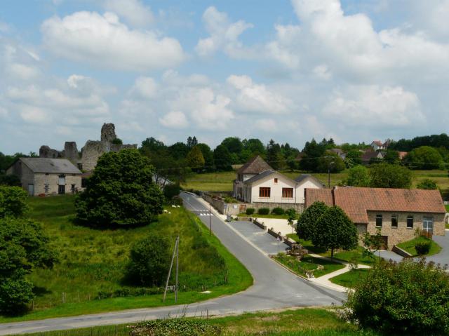 Le bourg de Lastours, Rilhac-Lastours, Haute-Vienne, France.
