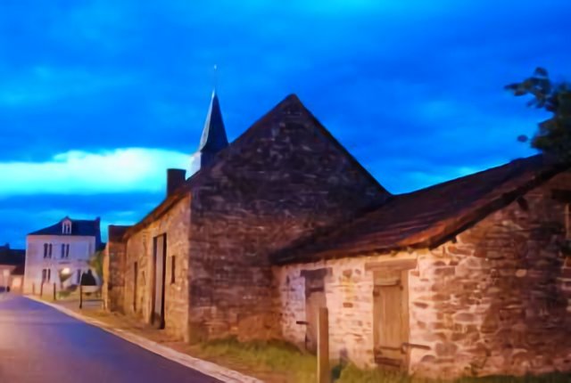 LA rue de Bonneuil by night