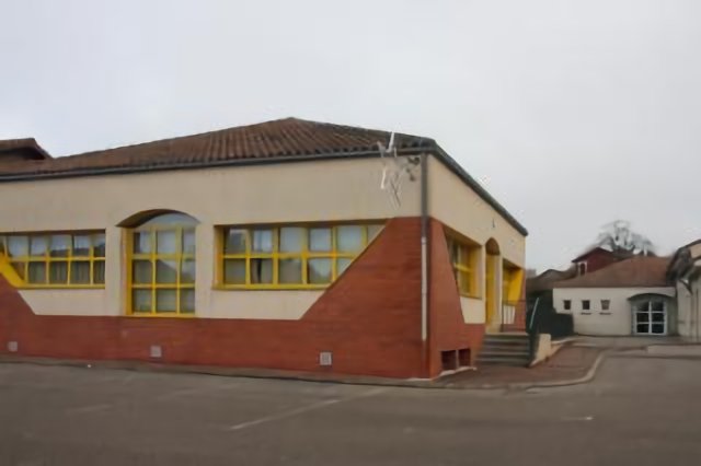 Saint-Jouvent : salle polyvalente