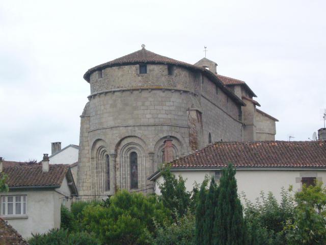 Église fortifiée de Blond (Haute-Vienne, France)
