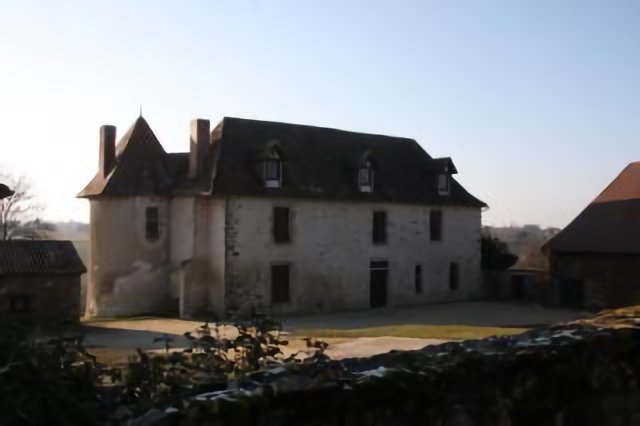 Jourgnac : manoir au lieu-dit Le Garraud