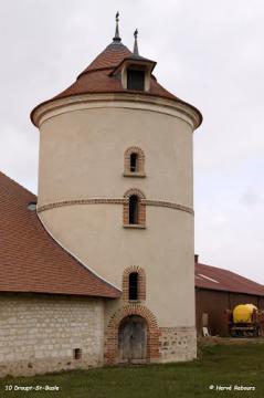 10 Droupt-St-Basle - Château Pigeonnier
