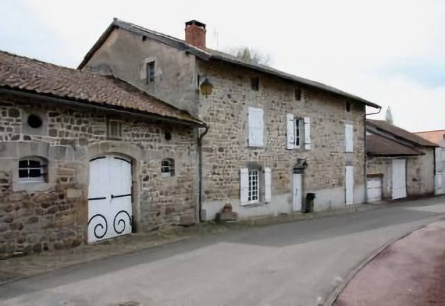 Marval : maison du Bourg
