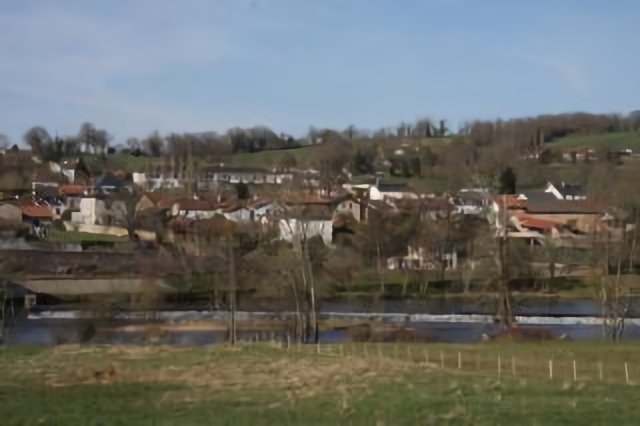 Saint-Victurnien : la Vienne, la ville