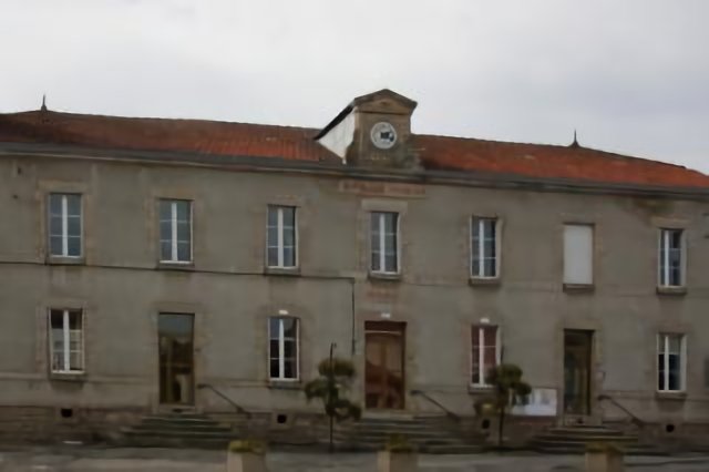 Compreignac : mairie