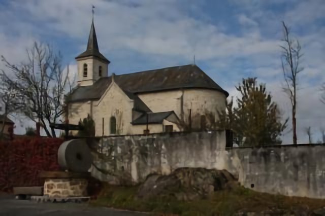 Saint-Junien-les-Combes : église côté sud