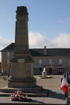 La Coisille-sur-Briance : monument aux morts