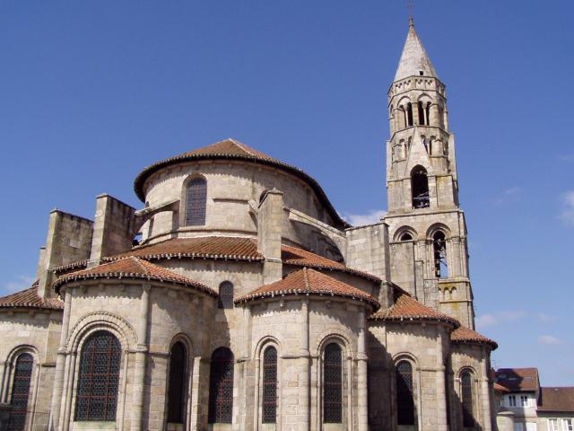 Photo de l'église de Saint-Léonard-de-Noblat dans la Haute-Vienne