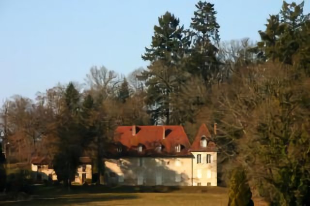 Bujaleuf : château de Bellabre