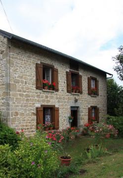 Sainte-Anne-Saint-Priest : maison fleurie