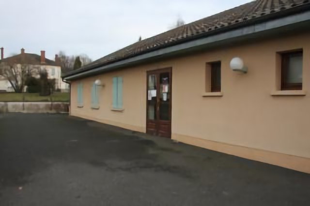 Burgnac : salle polyvalente