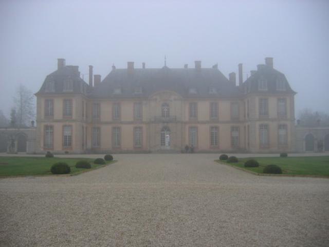 Brumes d'automne au Château de La Motte-Tilly