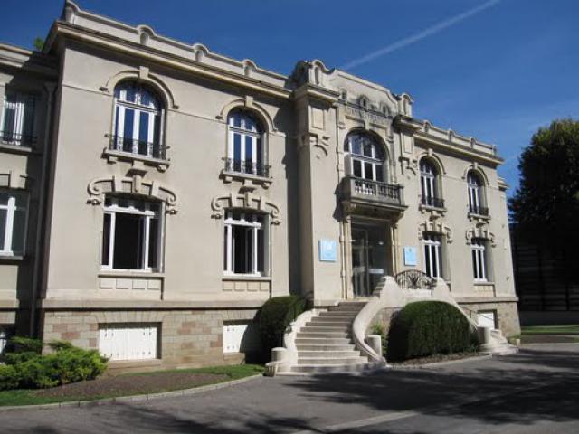 Administration du parc thermal, Vittel, Vosges, Lorraine, France