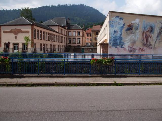 ECOLE E.PERRIN/G SAND : SENONES