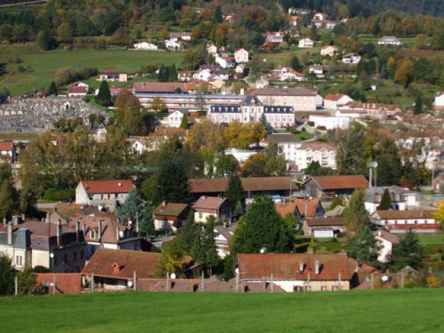 Vue sur Senones depuis la Rue Solange Vigneron