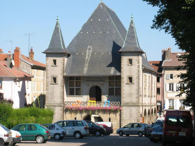 Cet édifice est classé au titre des Monuments historiques. Il est répertorié dans la base Mérimée, base de données sur le patrimoine…