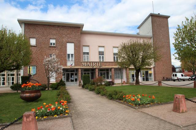 Mairie de Corcieux en France.