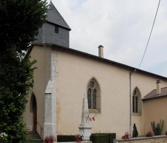 L'église Saint-Jean-Baptiste à Chef-Haut