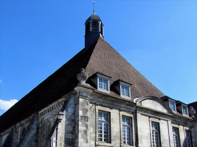 Hôtel-Dieu de Tonnerre (89).