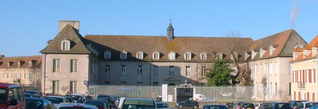 Avallon : l'hôpital