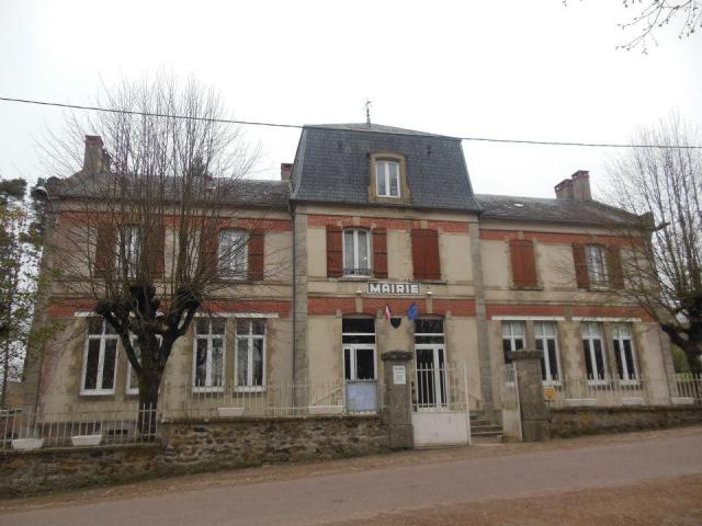 Mairie de Chastellux-sur-Cure (89).