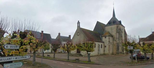 Champcevrais, small village in the Yonne depatement, Burgondy, France. Central square.