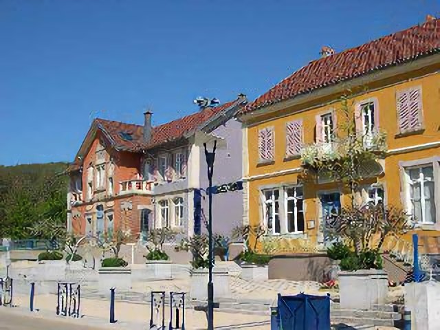 Village de Cravanche (Territoire de Belfort) Photo prise par LP90 en mai 2004 Licence GFDL LP90