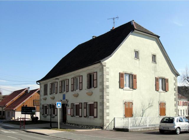 La mairie de Fêche-l'Église