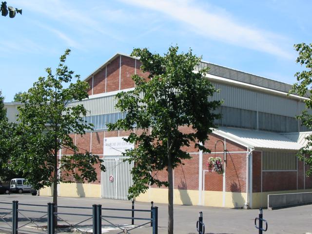 Le marché du centre à Brunoy (Essonne).