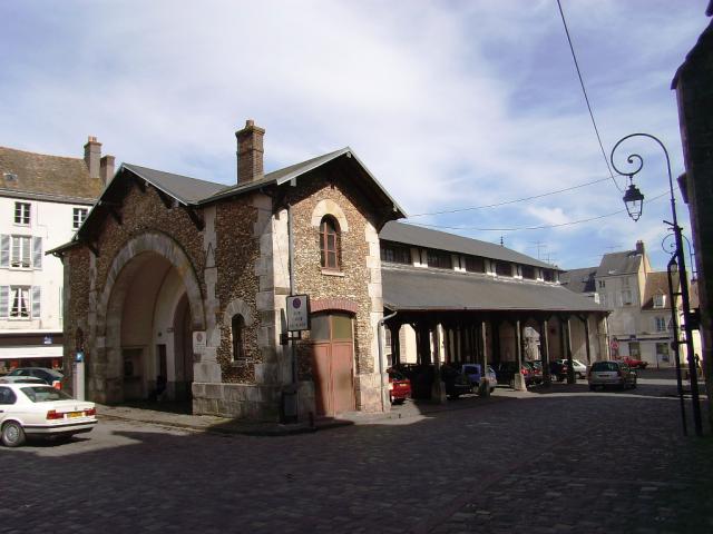 Halle du marché de Dourdan (Essonne, Île-de-France, France).