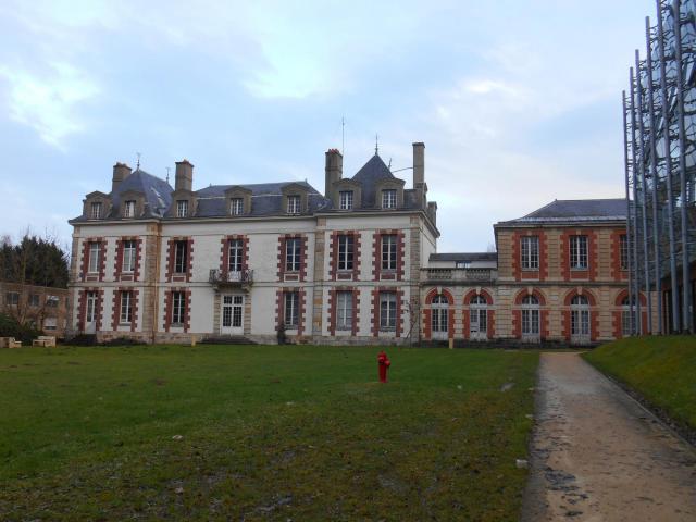 Château Grandmesnil, à Bures-sur-Yvette (91)