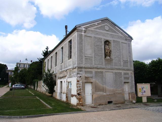 La maladrerie du château de Ballainvilliers (Essonne, France).