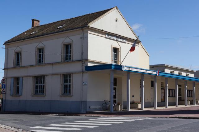 Mairie de Ballancourt-sur-Essonne, Ballancourt-sur-Essonne, département de L'Essonne, France
