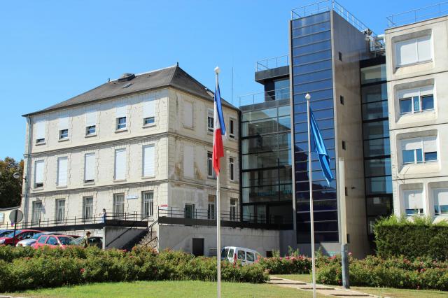 Centre Hospitalier d'Orsay dans la ville d'Orsay en France.