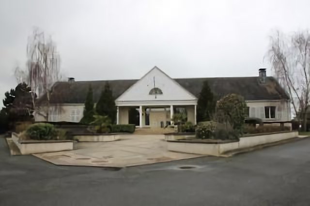 Club house (St Germain les Corbeil)