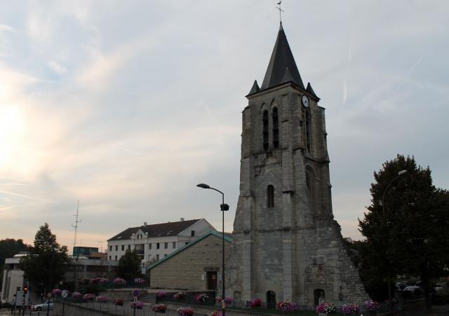 Clocher de l'église Sainte Marie Madeleine, Massy, Essonne, France