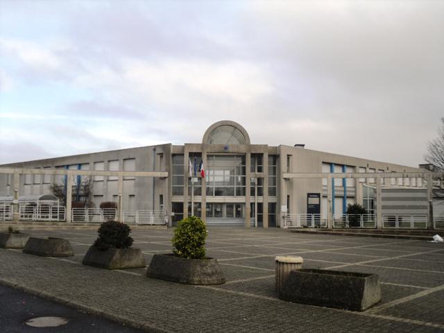 Le lycée Marguerite Yourcenar de Morangis (91)