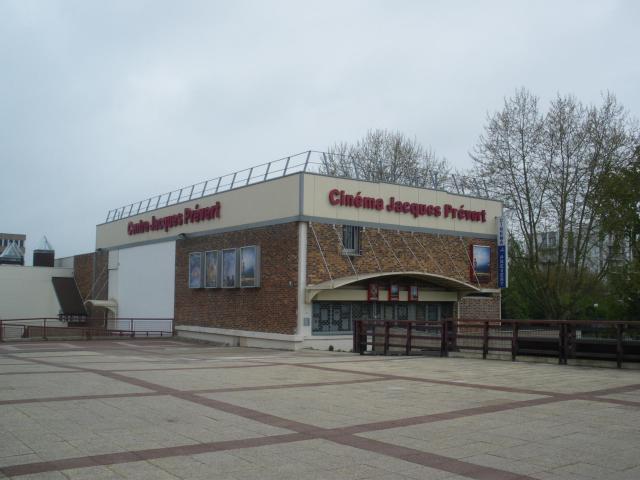 Centre Jacques Prévert, les Ulis, Essonne, France