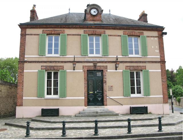 Mairie de la commune de Roinville-sous-Dourdan (Essonne)