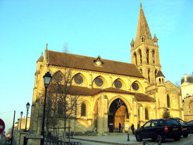 BOUGIVAL - Eglise