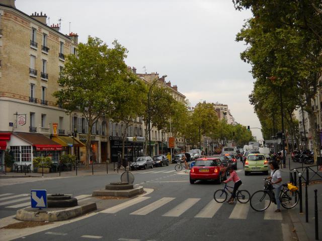 Cours de la Reine, in Boulogne-Billancourt, Hauts-de-Seine, France.