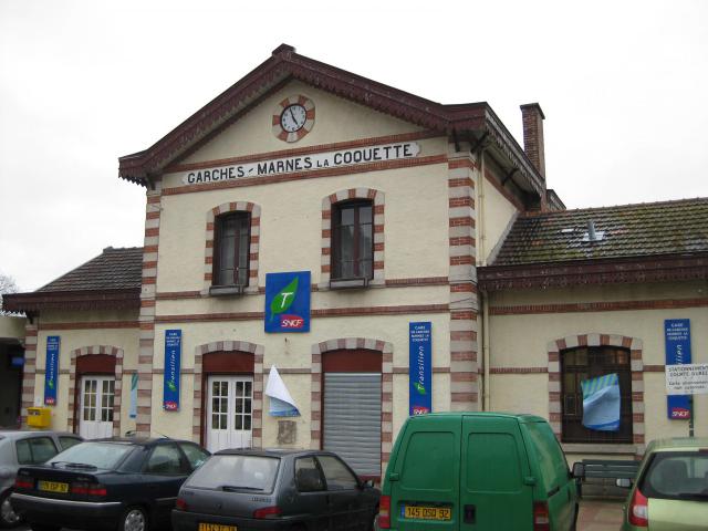 Gare de Garches Marnes la Coquette