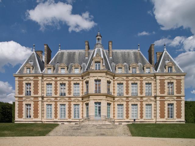 Parc de Sceaux - Le château, reconstruit au XIXe siècle, héberge à présent le musée de l'Île-de-France (Hauts-de-Seine, France).